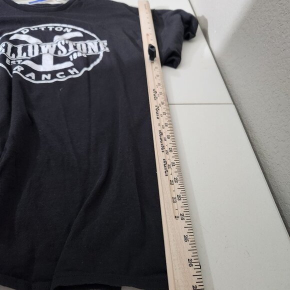 Yellowstone Dutton Ranch Black Graphic Tee Size XL 100% Cotton Mens Casual Shirt - Picture 6 of 10